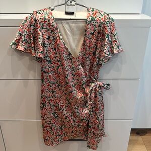 Vici Wrap Dress Size Medium